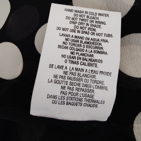 Large Black and White polka dot DKNY shawl scarf - Picture 5 of 9